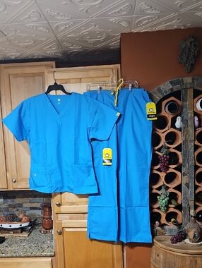 WonderWink Origins Blue Scrubs Scrub Set NWT